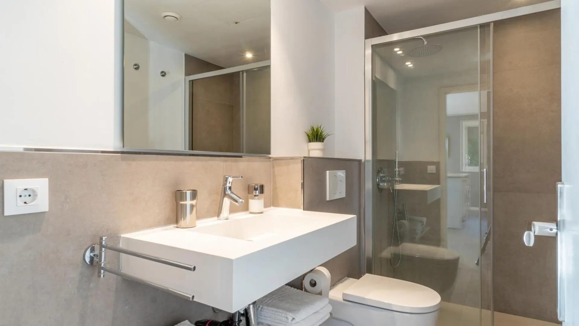 Ponent Cala Ratjada Apartments F Spanje
