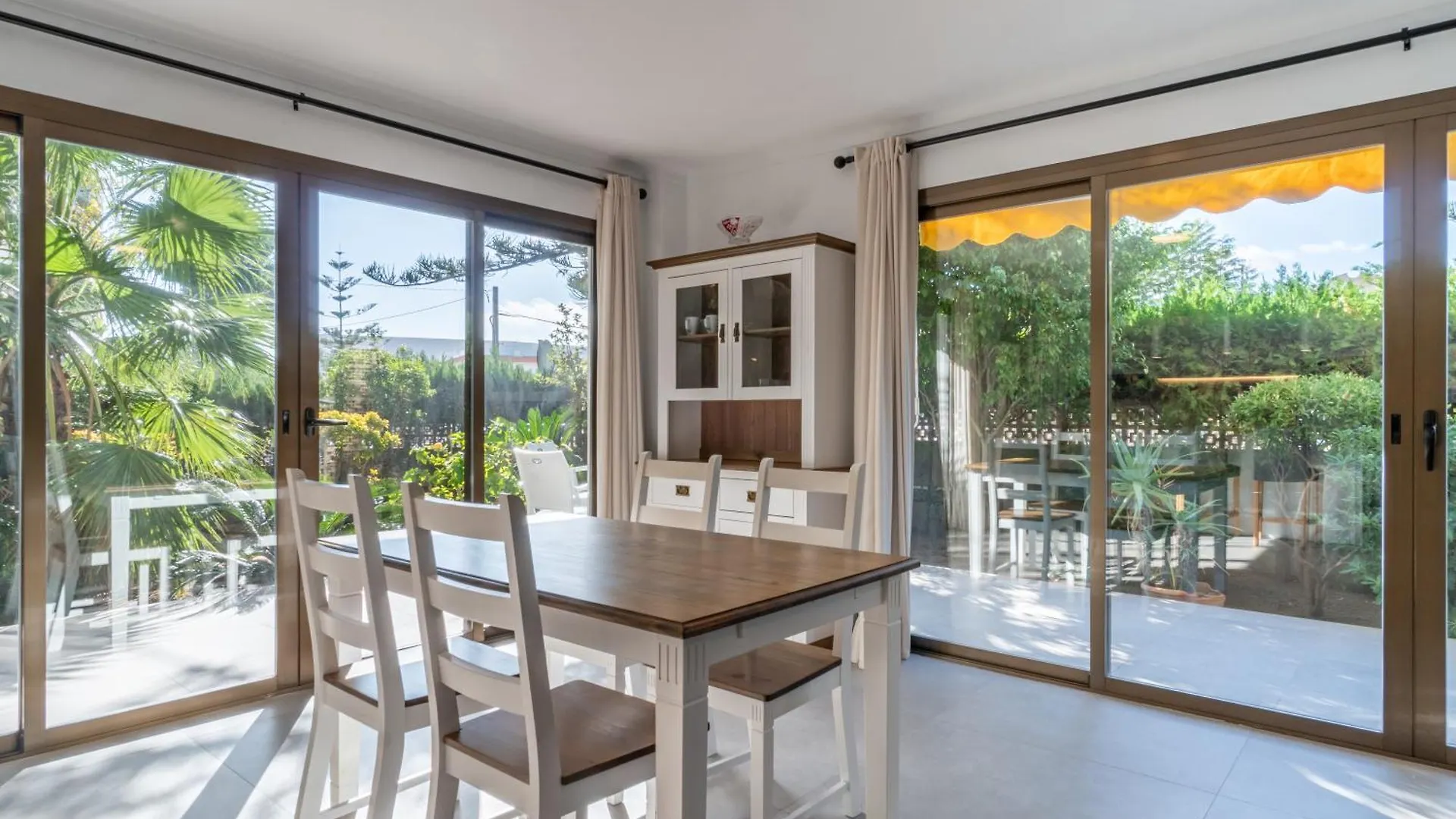 Ponent Cala Ratjada Apartments F