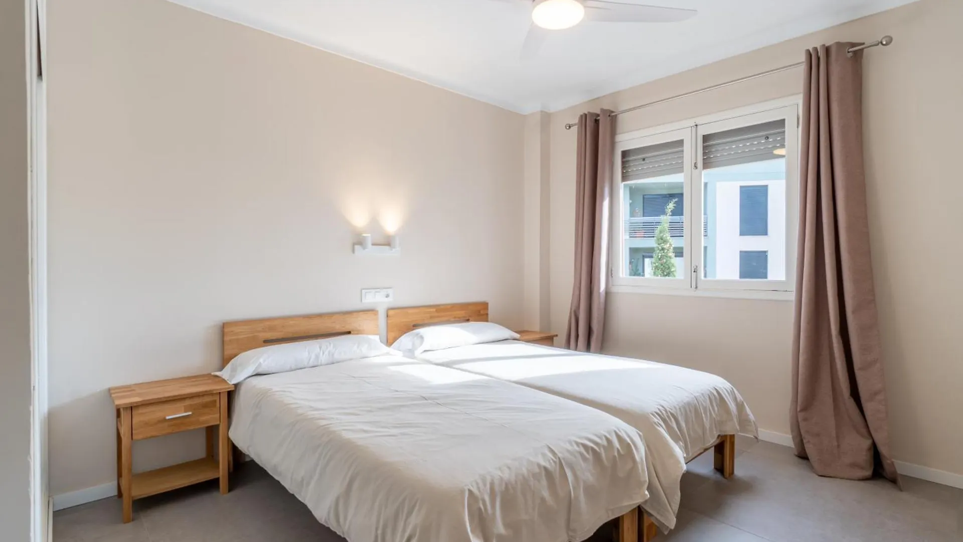 Ponent Cala Ratjada Apartments F 0*, 卡拉纳雅达