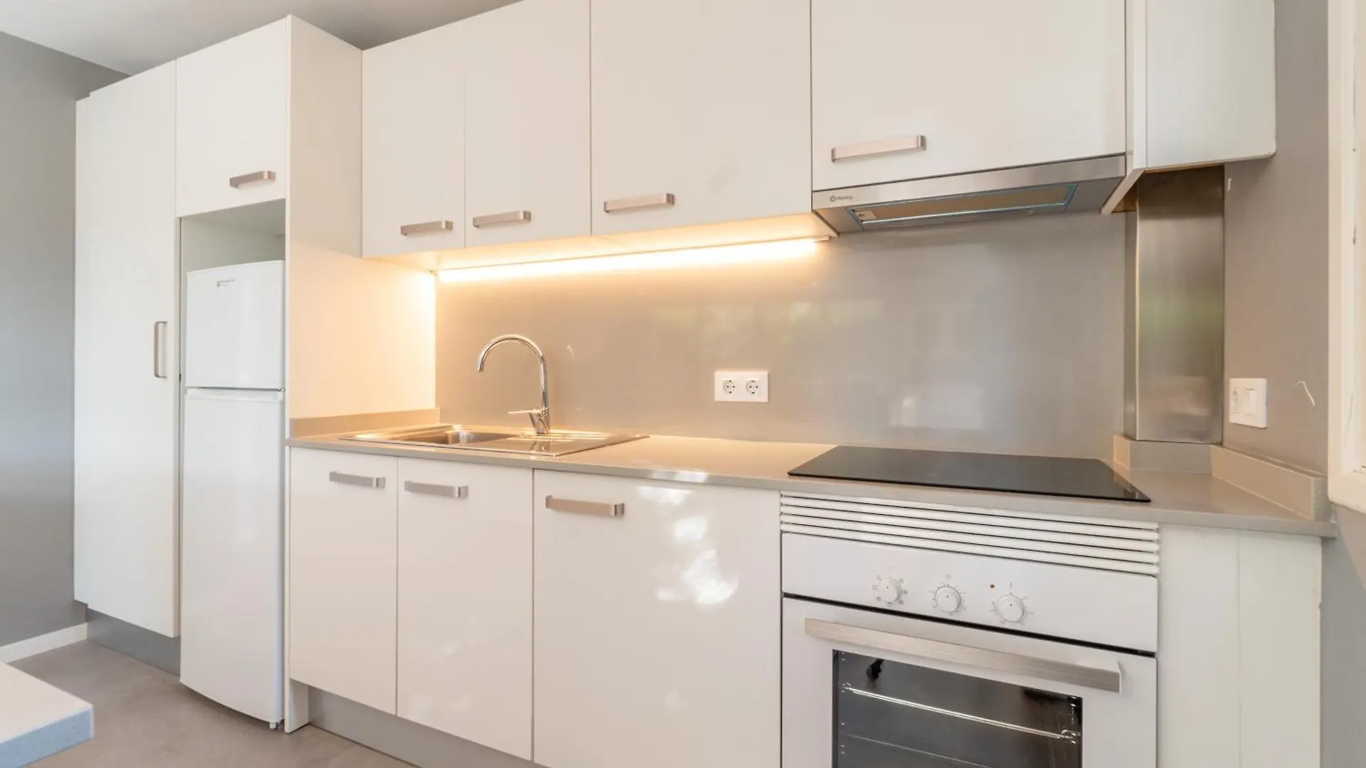 Ponent Cala Ratjada Apartments F