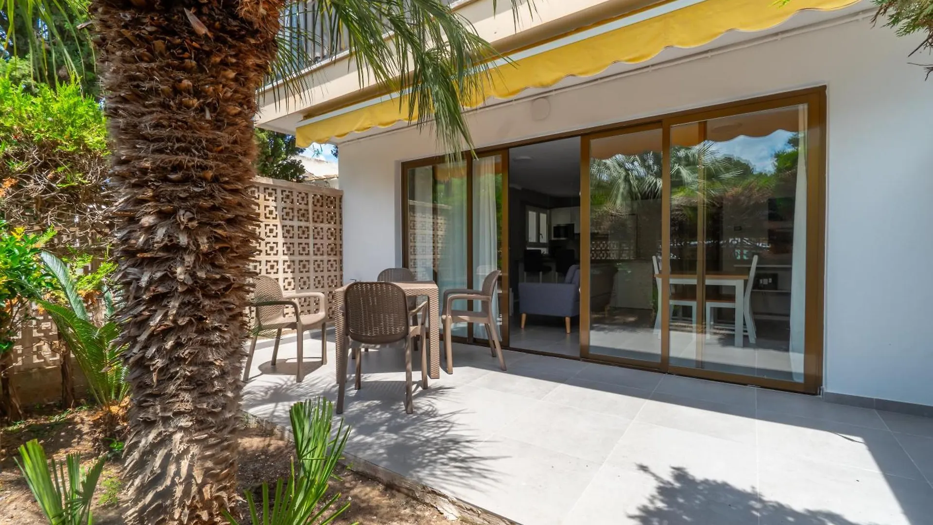 Ponent Cala Ratjada Apartments F