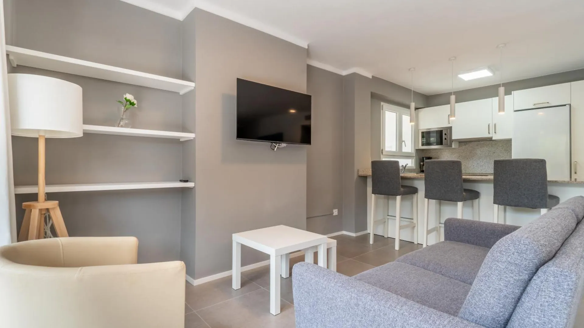 Ponent Cala Ratjada Apartments F