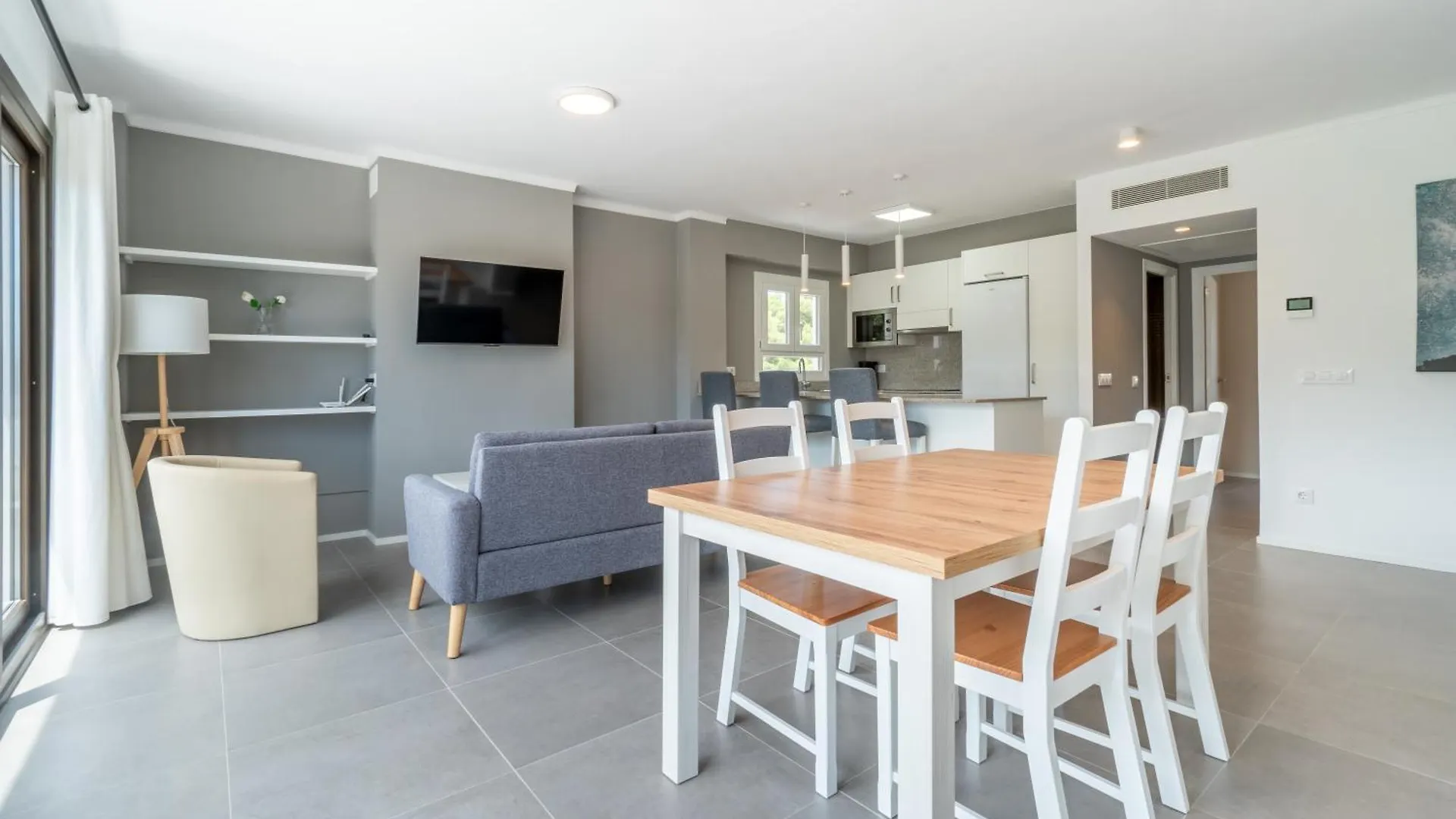 Ponent Cala Ratjada Apartments F 0*, 卡拉纳雅达