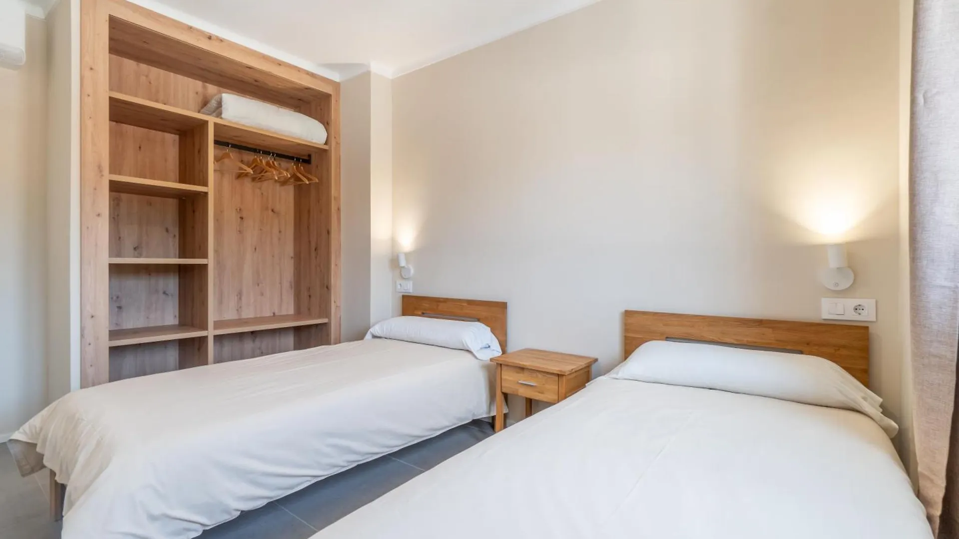 Ponent Cala Ratjada Apartments F